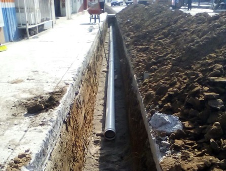 Construcción de red de agua potable y tomas domiciliarias b2