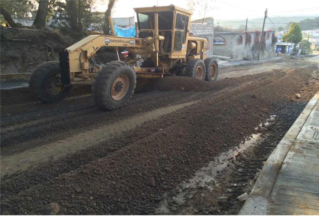 Pavimentación Calle Víctor Bravo b vios constructora