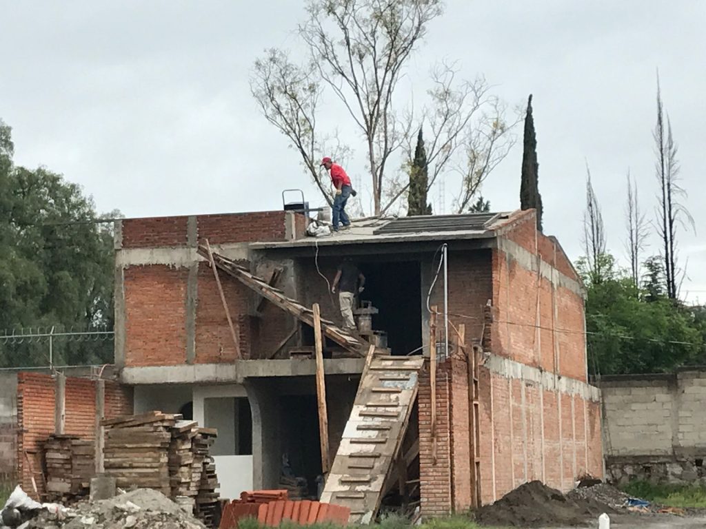 casa hutron vios construcotra2